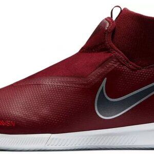 Nike Ghost Lace sneakers 7Y youth 2-for-1